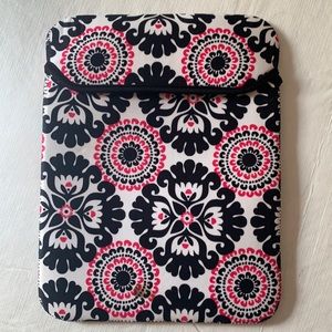 Thirty-One Tablet Case